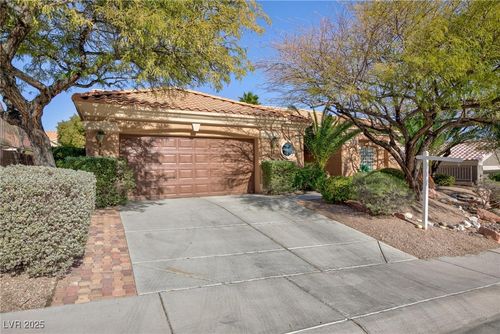 10312 Bent Brook Pl, Las Vegas, NV, 89134-5147 | Card Image