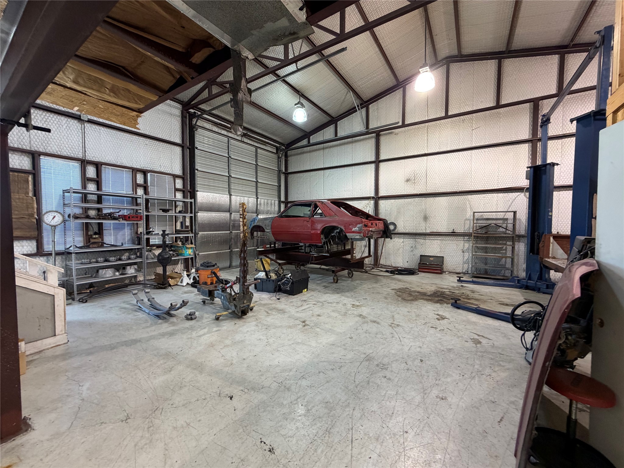 Commercial Lease in Crowley 5