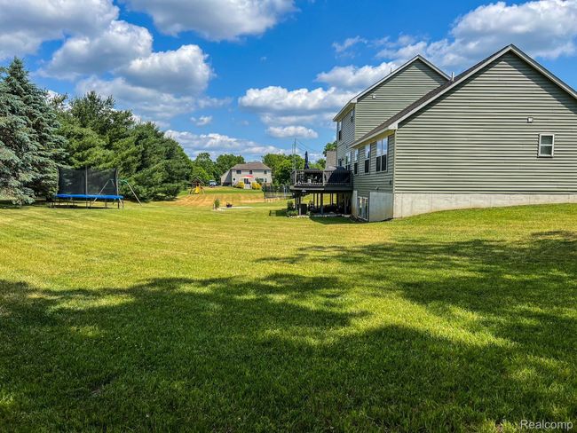 11236 Chyna Run, House other with 4 bedrooms, 4 bathrooms and null parking in Springfld Twp MI | Image 6
