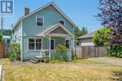 419 Hillcrest Ave, Nanaimo, BC, V9R3M2 | Card Image