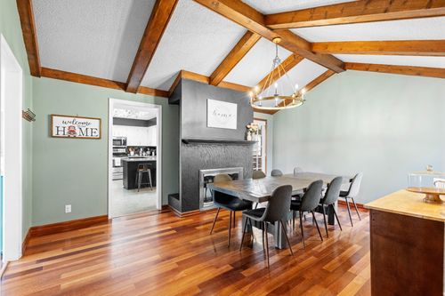 127 Sam Davis Dr, Springfield, TN, 37172-4408 | Card Image