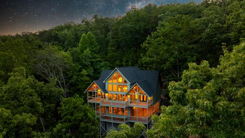 3047 Redtail Rd, Sevierville, TN, 37862 | Card Image