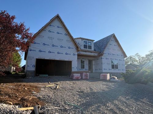 4065 Greentree Rd, Versailles, KY, 40383-9394 | Card Image