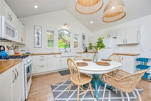 19618 Stinson Rd, Hidden Valley Lake, CA, 95467 | Card Image