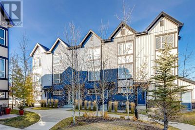 15 Evanscrest Pk Nw, Townhouse with 2 bedrooms, 3 bathrooms and 1 parking in Calgary AB | Image 1