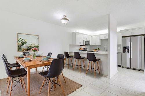 523 Springdale Circle, Palm Springs, FL, 33461 | Card Image