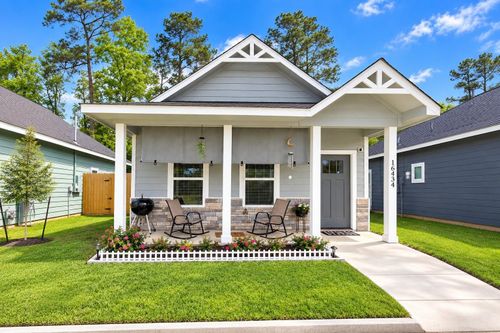 16434 Eastchase, Montgomery, TX, 77316-6702 | Card Image