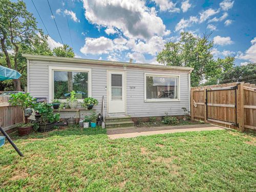 1604 Allens Ln, Evansville, IN, 47710-5146 | Card Image