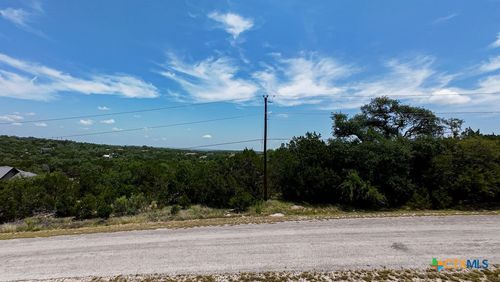 841 Rutherford, Fischer, TX, 78623-2052 | Card Image