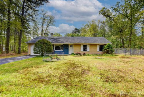 61 Avenue I Avenue, Monroe, NJ, 08831 | Card Image