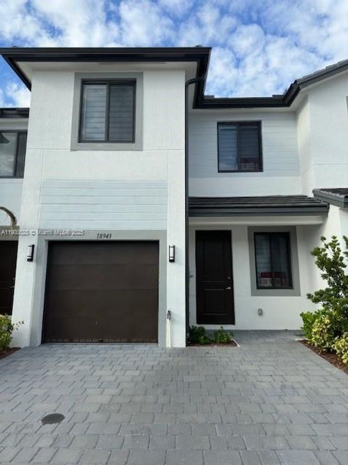 18943-18943 Sw 345th St, HOMESTEAD, FL, 33034 | Card Image
