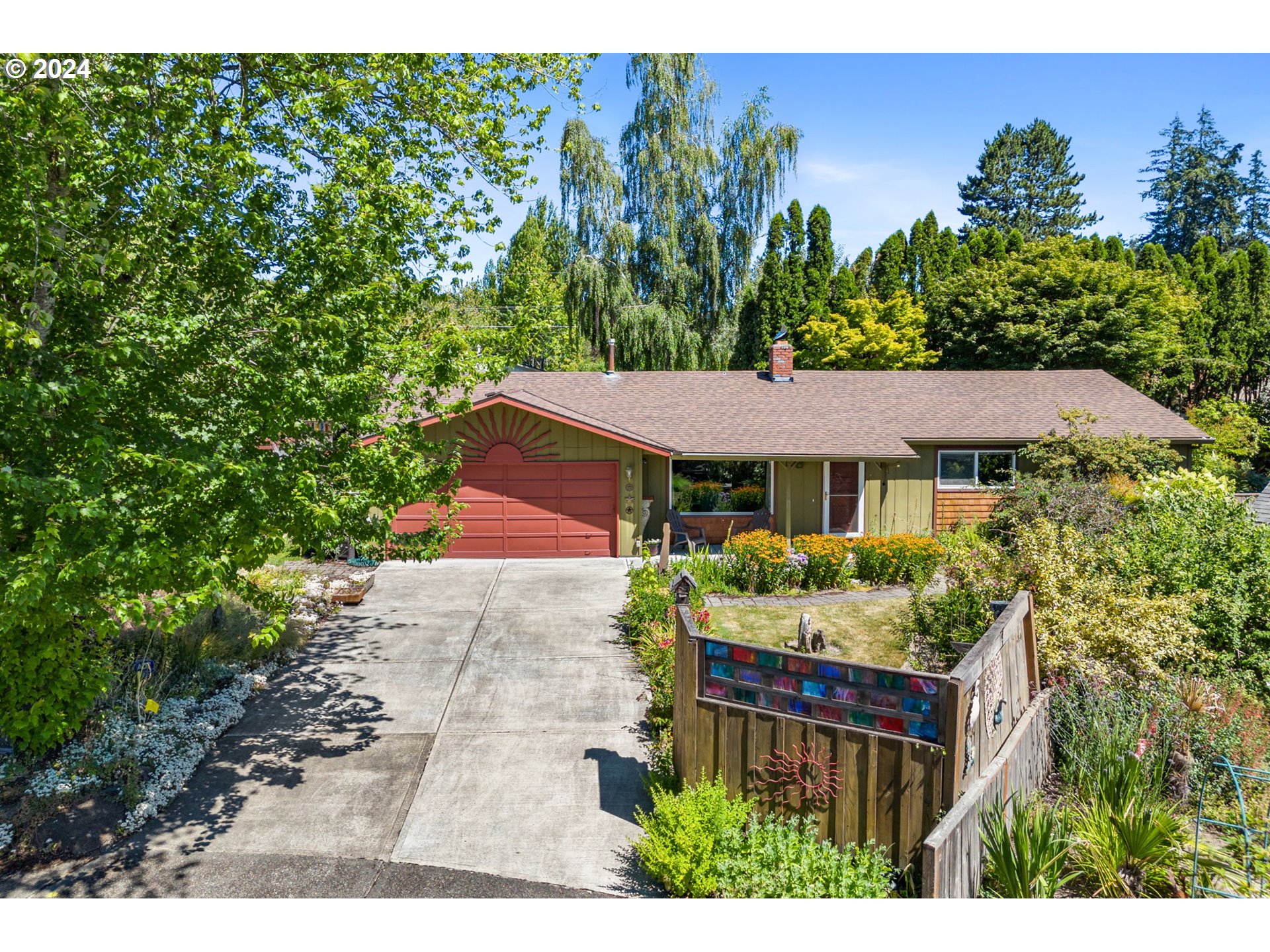 Royal Oak Ct, Portland, OR 97223