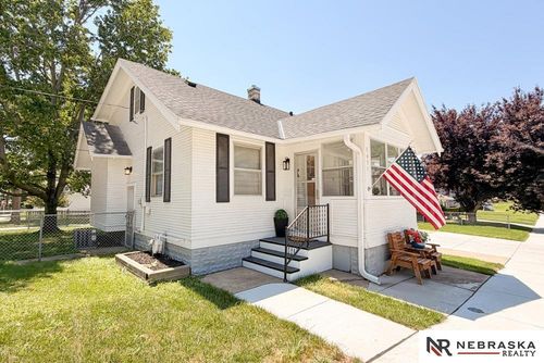 6451 William St, Omaha, NE, 68106-1547 | Card Image
