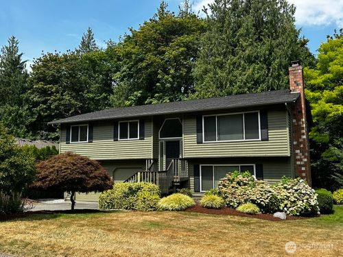 20526 Ne 43rd St, Sammamish, WA, 98074-9347 | Card Image