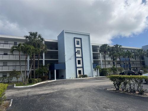 237-6000 Nw 2nd Avenue, Boca Raton, FL, 33487 | Card Image