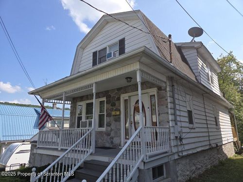 1028 Alder St, Scranton, PA, 18505-2504 | Card Image