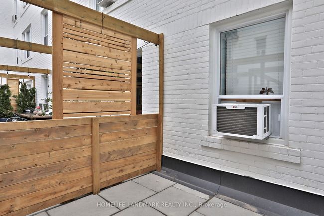 106 - 699 Eglinton Ave W, Home with 2 bedrooms, 1 bathrooms and 1 parking in Toronto ON | Image 24