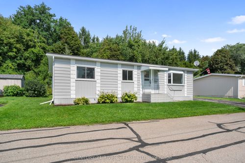 1871 Oxford Ave, Brockville, ON, K6V7B5 | Card Image