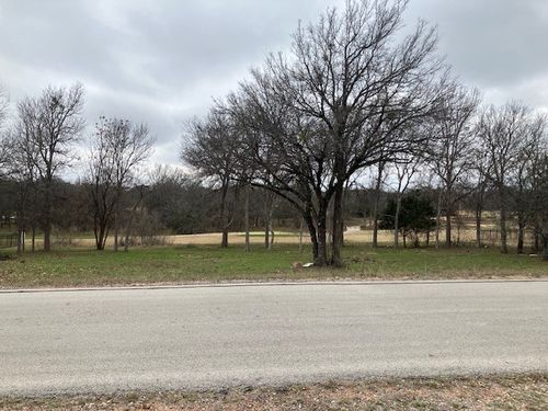 4 Eagle Point Dr, Kingsland, TX, 78639 | Card Image