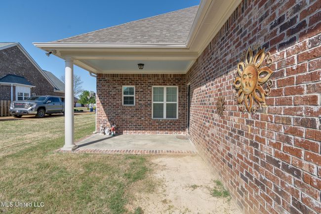 Covered Patio | Image 22