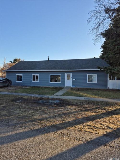 314 Main St E, Corman Park, SK, S0K1A0 | Card Image