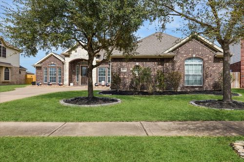 20318 Sedona Oaks Dr, Cypress, TX, 77433-6338 | Card Image