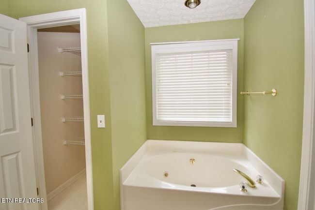 120 Windsor Dr, House other with 3 bedrooms, 3 bathrooms and null parking in Maryville TN | Image 24