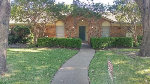 1215 Melrose Dr, Richardson, TX, 75080-3937 | Card Image
