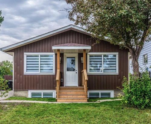 48 Doverglen Cres Se, Calgary, AB, T2B2P6 | Card Image