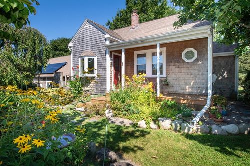 364 Alden Rd, Fairhaven, MA, 02719 | Card Image