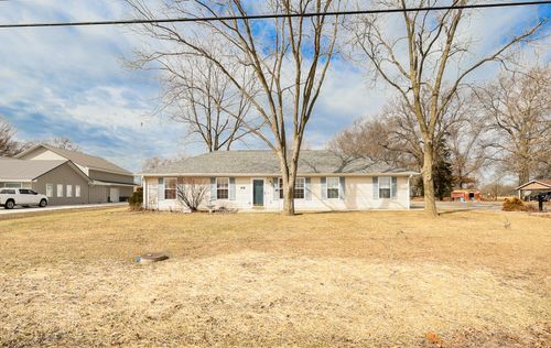 1701 S Williams St, Moberly, MO, 65270-3820 | Card Image