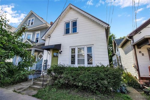 80 Peter St, Buffalo, NY, 14207-2839 | Card Image