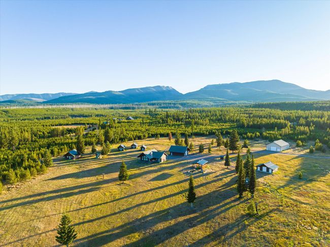 400 Kintla Ranch Rd, House other with 7 bedrooms, 6 bathrooms and null parking in Polebridge MT | Image 133