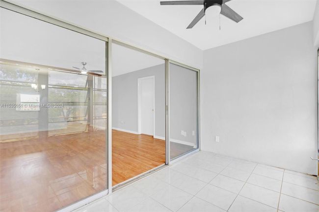APT-302 - 6070 Nw 64 Th Ave, Condo with 2 bedrooms, 2 bathrooms and null parking in Tamarac FL | Image 14