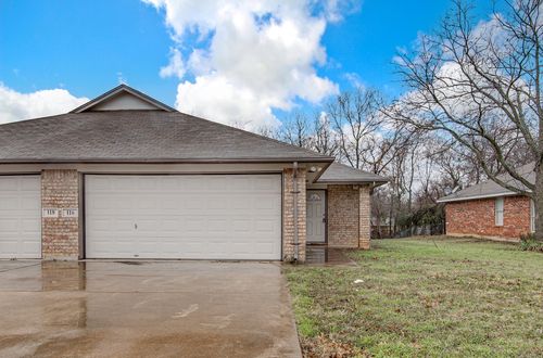 116 Honey Bee Dr, Joshua, TX, 76058-2912 | Card Image