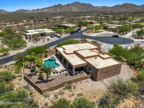 9243 E Arizona Cypress Pl, Corona De Tucson, AZ, 85641-2858 | Card Image