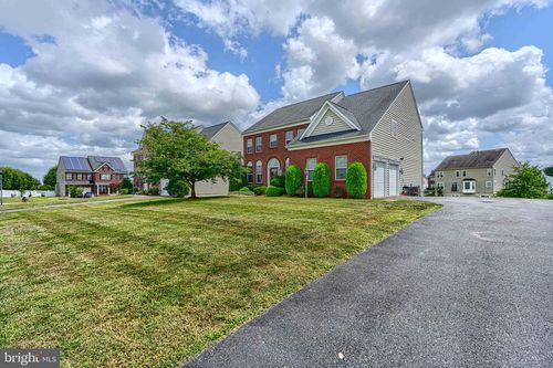 7105 Solomons Ct, BRANDYWINE, MD, 20613-5941 | Card Image