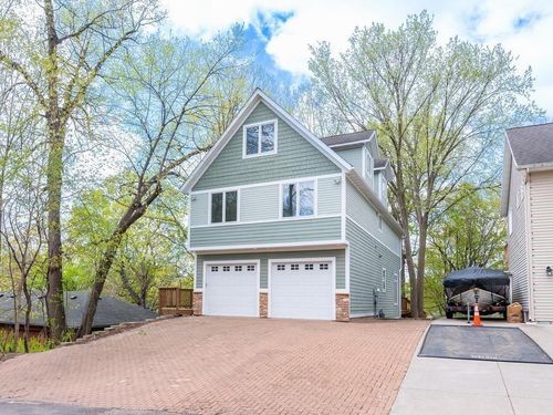 5269 Saint Marys Rd, Minnetrista, MN, 55364-9215 | Card Image