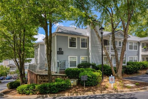 1450 Keys Crossing Dr Ne, Brookhaven, GA, 30319-4056 | Card Image