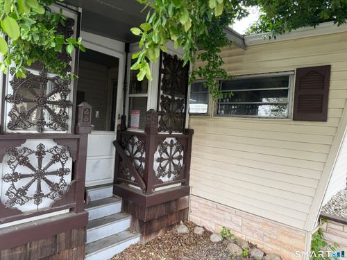 31 Rivermead Blvd, East Hartford, CT, 06118-2546 | Card Image