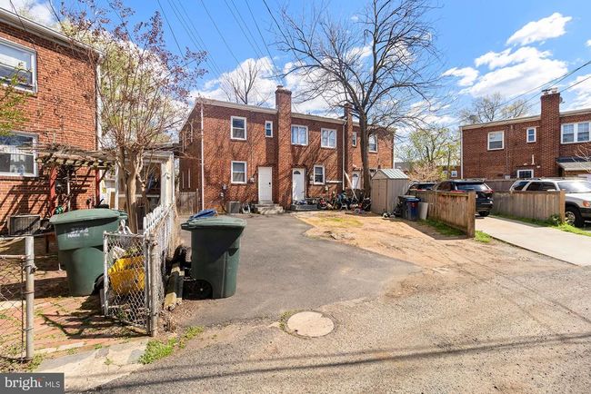 3724 Mark Dr, Townhouse with 3 bedrooms, 2 bathrooms and null parking in ALEXANDRIA VA | Image 36