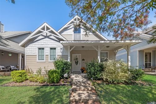 9901 Concord Dr, Providence Village, TX, 76227-8557 | Card Image