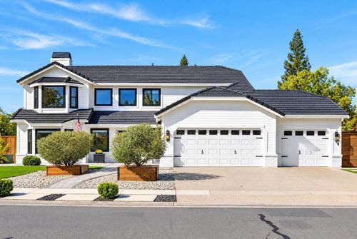 4825 Runway Drive, Fair Oaks, CA, 95628 | Card Image