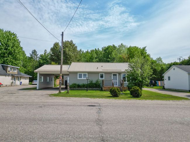 240 Cache Bay Rd, House other with 2 bedrooms, 1 bathrooms and 8 parking in Sturgeon Falls ON | Image 31