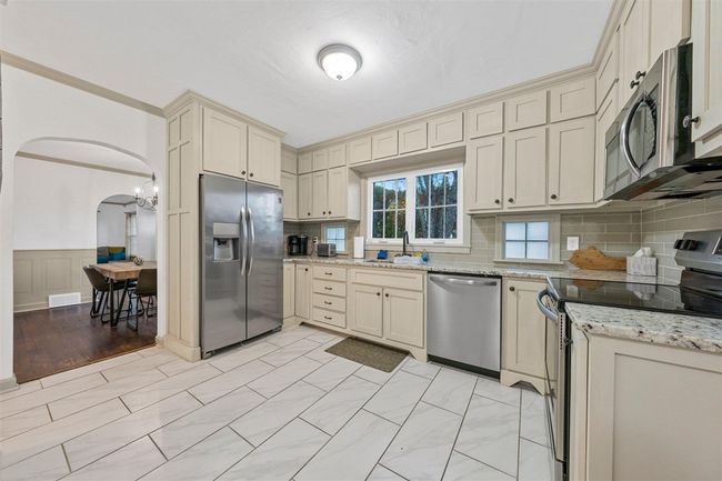 6727 Mammoth Cave Rd, House other with 3 bedrooms, 2 bathrooms and null parking in Park City KY | Image 7