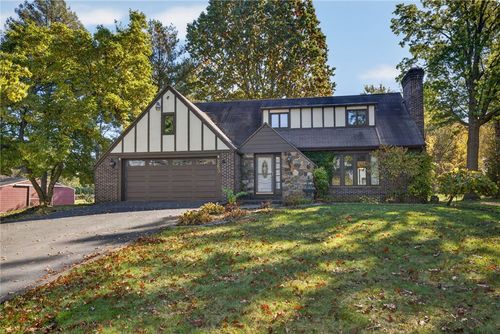 363 Chestnut Ridge Rd, Rochester, NY, 14624-4325 | Card Image