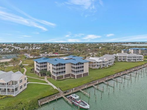 4303 Marina Villas Dr, Duck Key, FL, 33050-3748 | Card Image