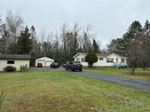 6689 Wilson Rd, Makinen, MN, 55763-8101 | Card Image