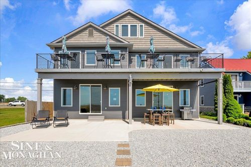7305 Dyke Rd, Clay, MI, 48001-3011 | Card Image