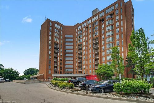 803-1414 King St E, Kitchener, ON, N2G4T8 | Card Image